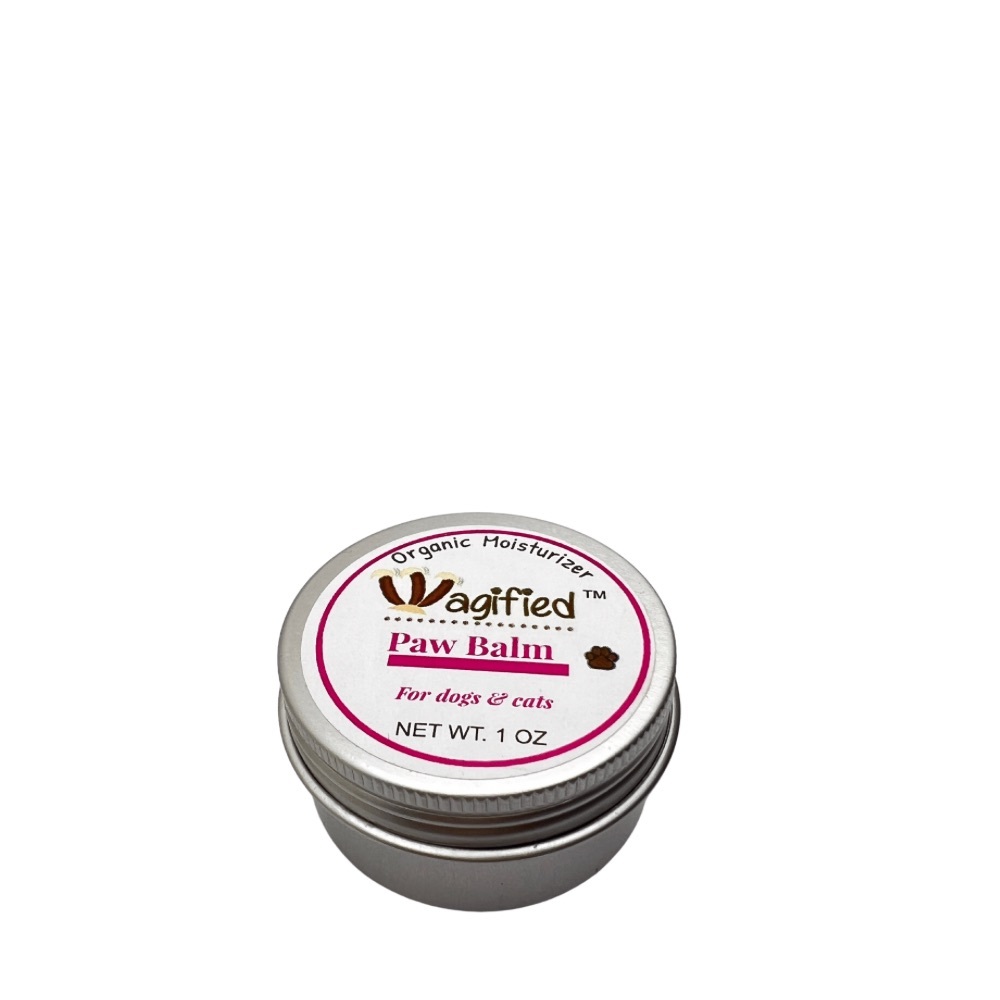 Organic paw balm moisturizer for dogs and cats